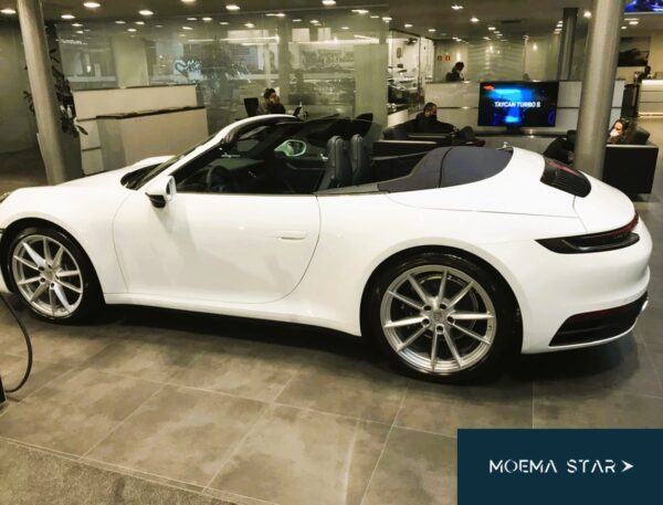 PORSCHE 911 CARRERA CABRIOLET 2021 - Image 8